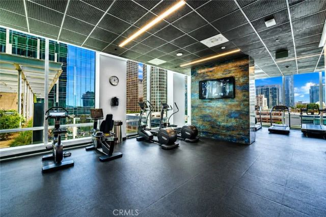 877 Francisco Street 1818, Los Angeles, CA 90017