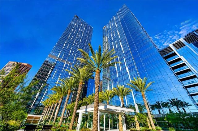 877 Francisco Street 1818, Los Angeles, CA 90017