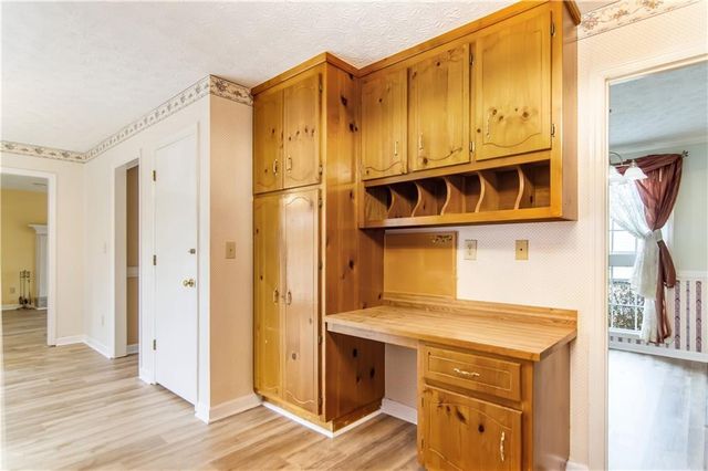 4926 Shallow Ridge NE Road, Kennesaw, GA 30144