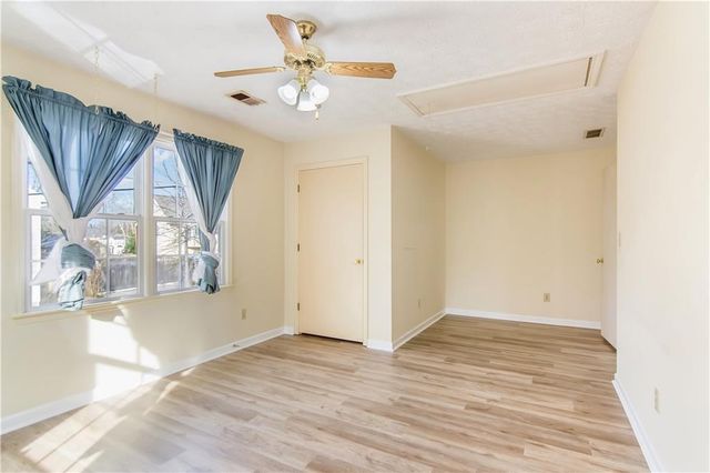 4926 Shallow Ridge NE Road, Kennesaw, GA 30144