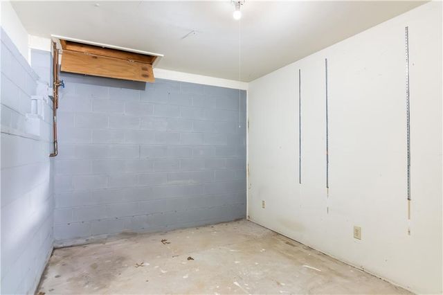 4926 Shallow Ridge NE Road, Kennesaw, GA 30144