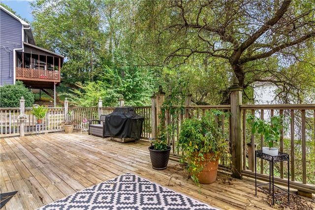 4926 Shallow Ridge NE Road, Kennesaw, GA 30144