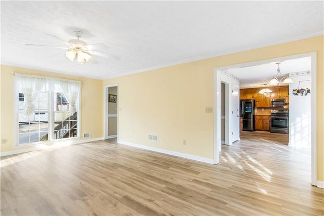 4926 Shallow Ridge NE Road, Kennesaw, GA 30144