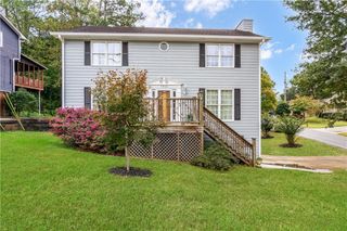 4926 Shallow Ridge NE Road, Kennesaw, GA 30144