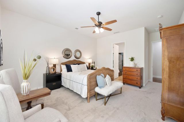 2128 Land End Loop, Roseville, CA 95747