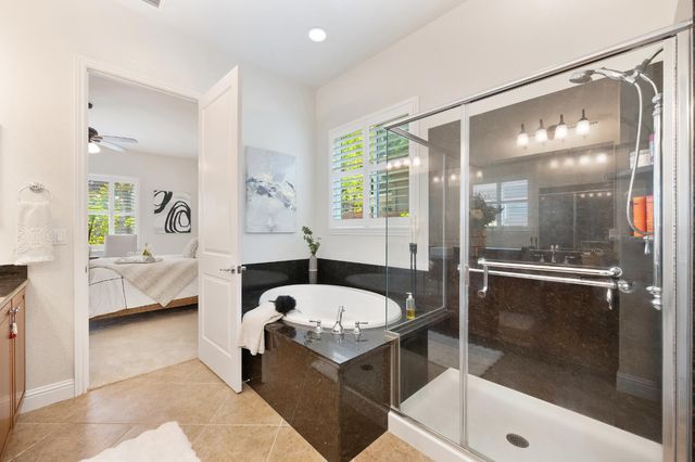 2128 Land End Loop, Roseville, CA 95747