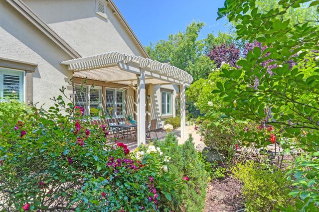 2128 Land End Loop, Roseville, CA 95747