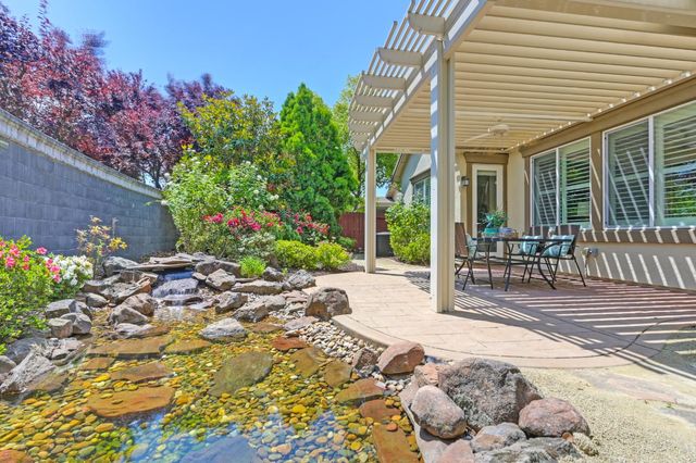 2128 Land End Loop, Roseville, CA 95747