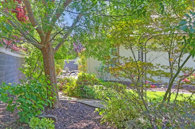 2128 Land End Loop, Roseville, CA 95747