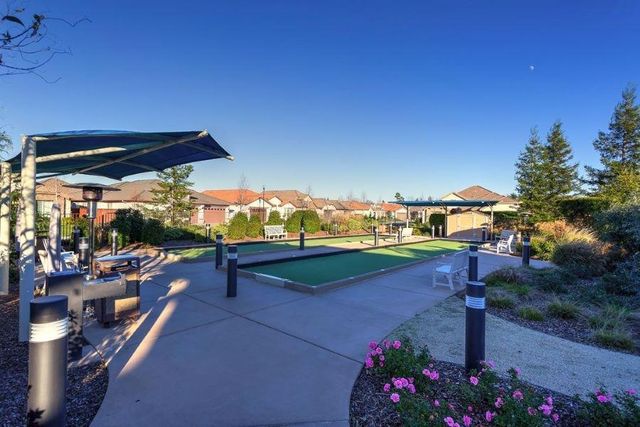 2128 Land End Loop, Roseville, CA 95747