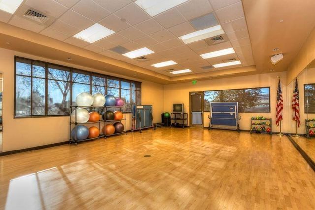 2128 Land End Loop, Roseville, CA 95747