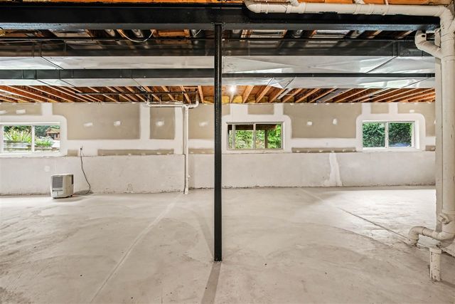 5931 Cedar Ridge Drive, Ann Arbor, MI 48103