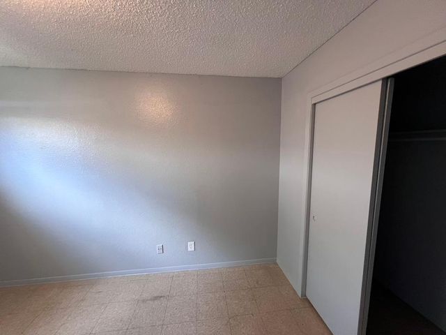 423 Dallas Street SE C, Albuquerque, NM 87108