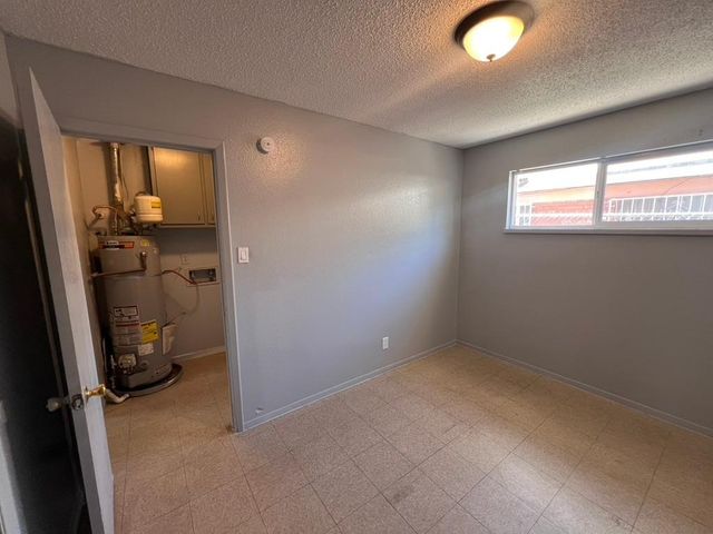 423 Dallas Street SE C, Albuquerque, NM 87108