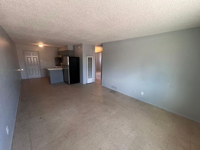 423 Dallas Street SE C, Albuquerque, NM 87108