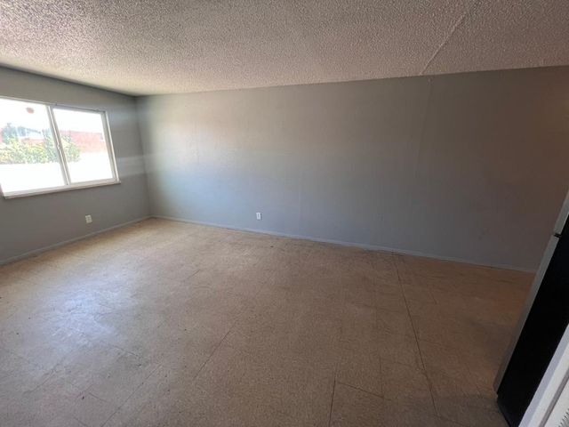 423 Dallas Street SE C, Albuquerque, NM 87108