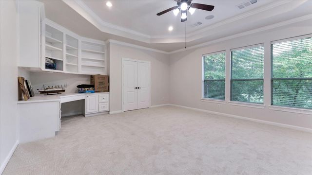 3 N Fair Manor Circle, Spring, TX 77382