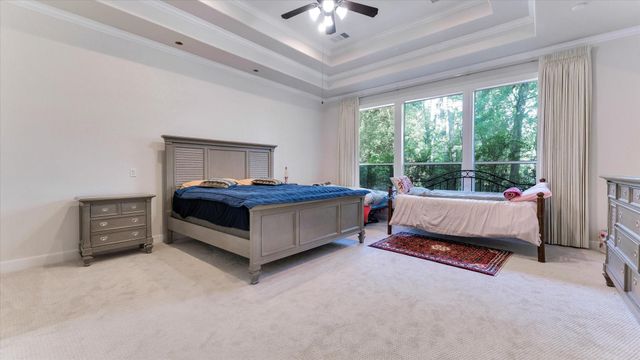 3 N Fair Manor Circle, Spring, TX 77382