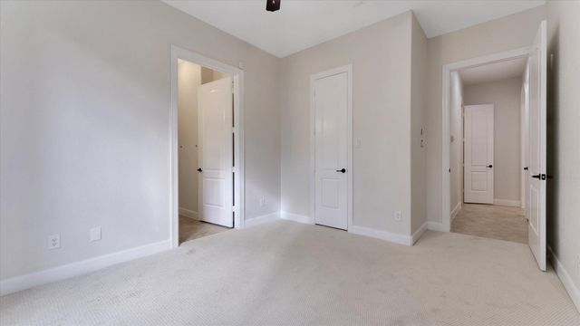 3 N Fair Manor Circle, Spring, TX 77382