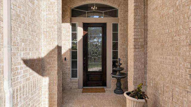 3 N Fair Manor Circle, Spring, TX 77382