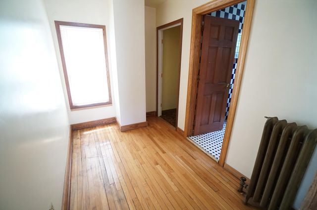 115 E 35th Street, Minneapolis, MN 55408