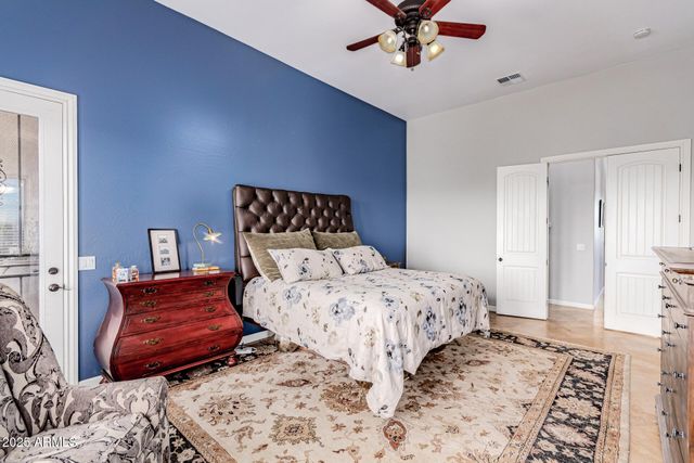 28217 N FINCH Trail, San Tan Valley, AZ 85144