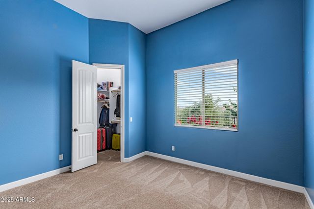 28217 N FINCH Trail, San Tan Valley, AZ 85144