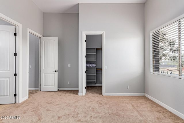 28217 N FINCH Trail, San Tan Valley, AZ 85144