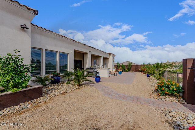 28217 N FINCH Trail, San Tan Valley, AZ 85144