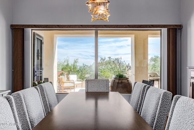 28217 N FINCH Trail, San Tan Valley, AZ 85144