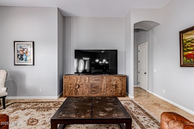 28217 N FINCH Trail, San Tan Valley, AZ 85144