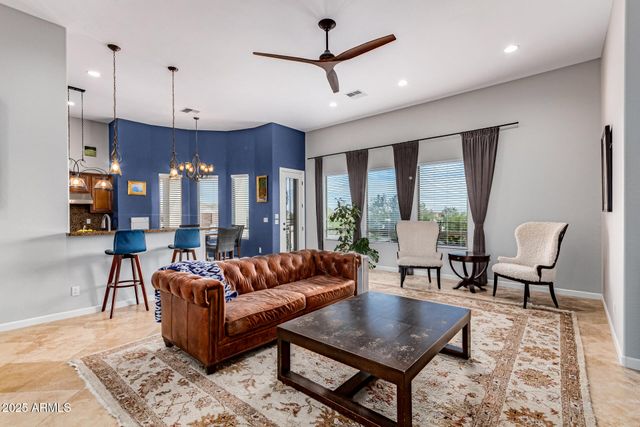 28217 N FINCH Trail, San Tan Valley, AZ 85144