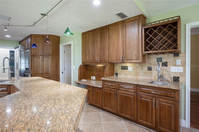 3313 WESTSHORE DRIVE, St Cloud, FL 34772