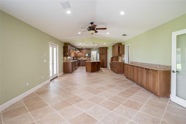 3313 WESTSHORE DRIVE, St Cloud, FL 34772