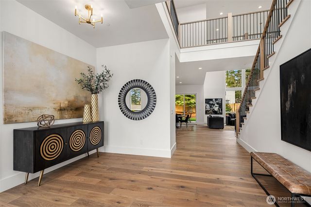 16544 SE 28th Street, Bellevue, WA 98008