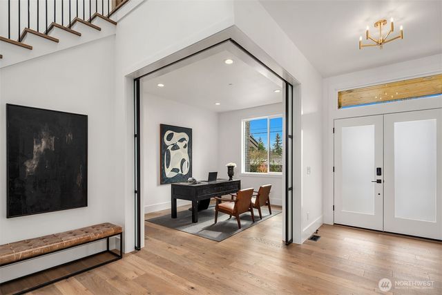 16544 SE 28th Street, Bellevue, WA 98008