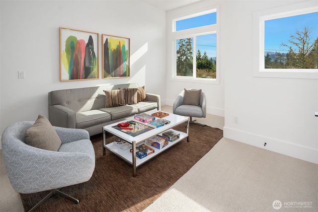 16544 SE 28th Street, Bellevue, WA 98008