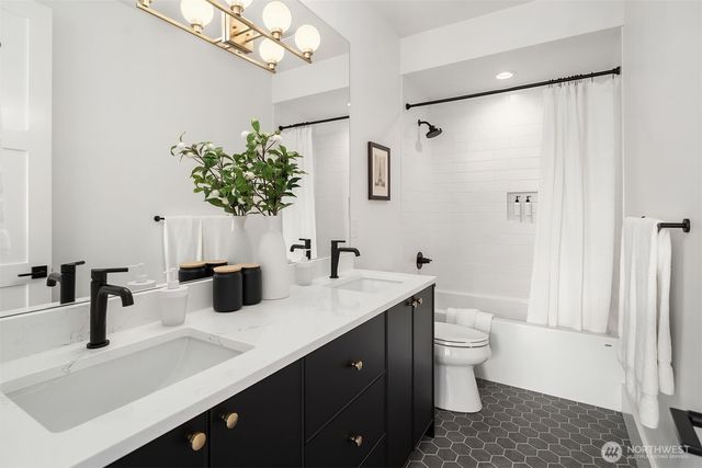 16544 SE 28th Street, Bellevue, WA 98008