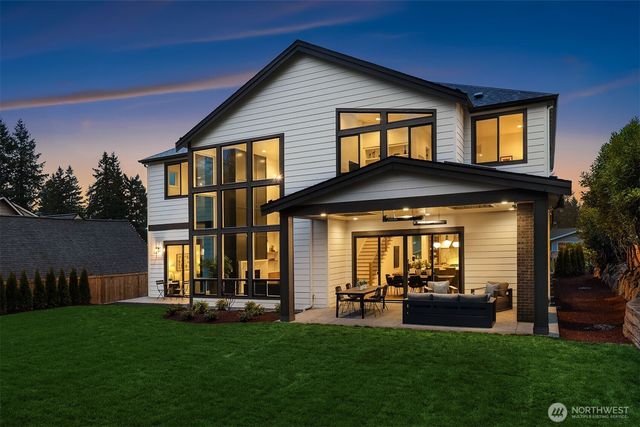 16544 SE 28th Street, Bellevue, WA 98008