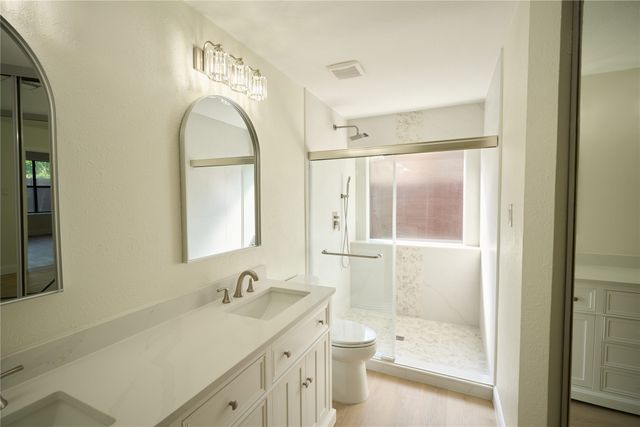 7609 Clairmont Avenue, Rowlett, TX 75089