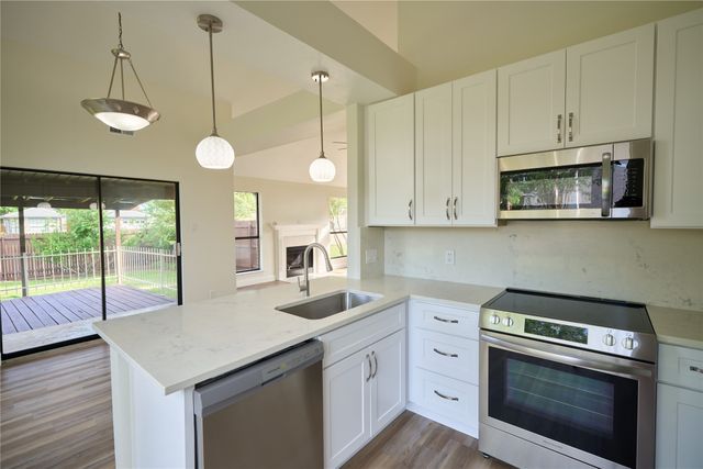 7609 Clairmont Avenue, Rowlett, TX 75089