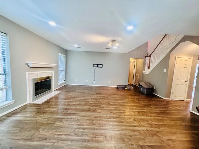506 Birch Hill Drive, Sugar Land, TX 77479