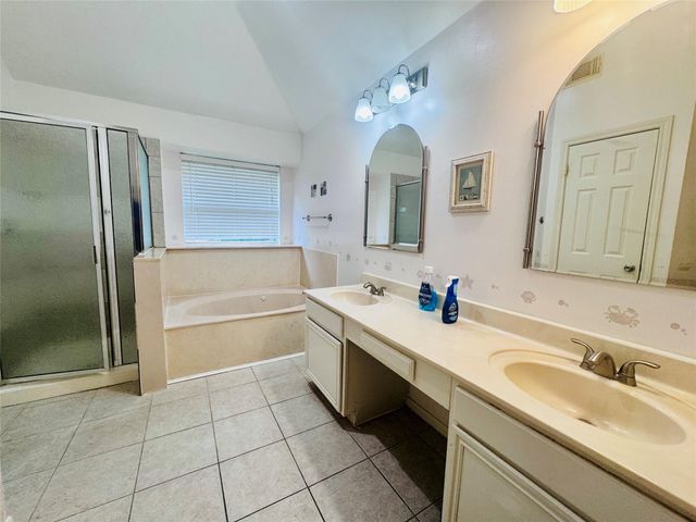 506 Birch Hill Drive, Sugar Land, TX 77479