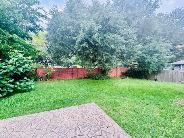 506 Birch Hill Drive, Sugar Land, TX 77479