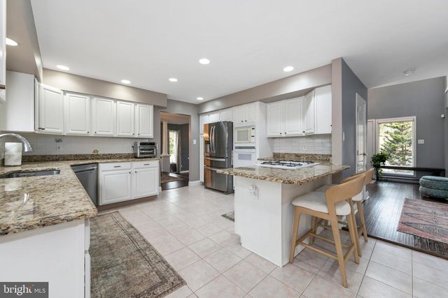 90 BLUE HERON WAY, Gibbsboro, NJ 08026