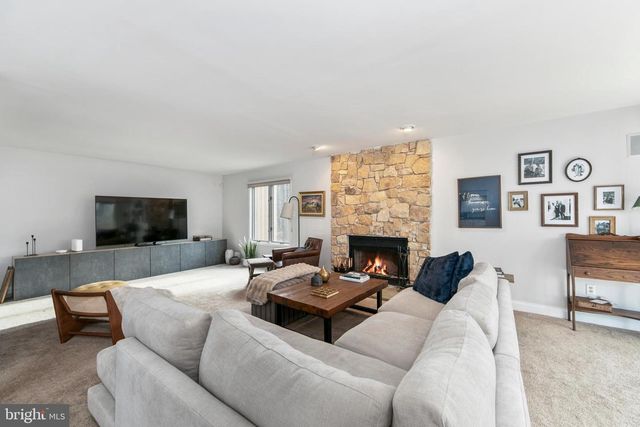 90 BLUE HERON WAY, Gibbsboro, NJ 08026