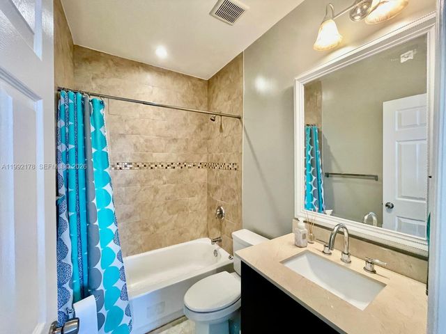 5820 SW 113th Ct, Miami, FL 33173