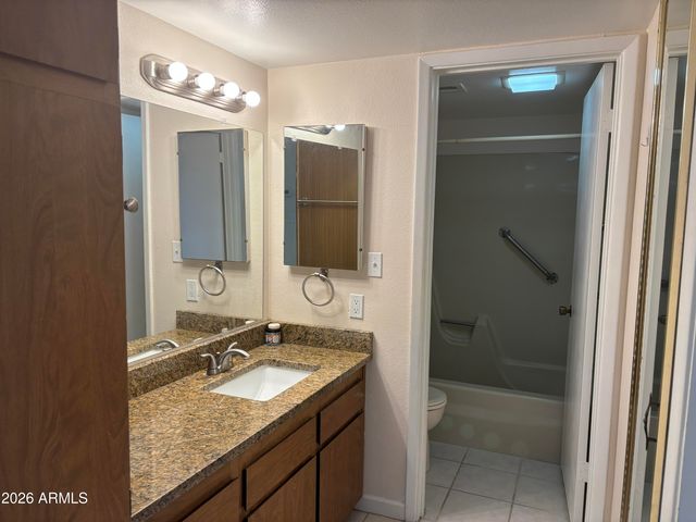 3033 E DEVONSHIRE Avenue 2017, Phoenix, AZ 85016