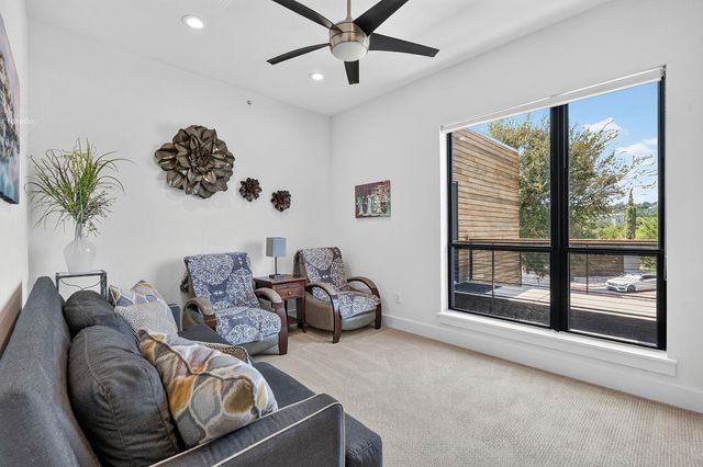 1101 Ivean Pearson RD C207, Lago Vista, TX 78645