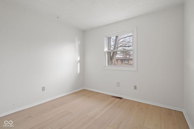 8856 Moll Drive, Fishers, IN 46038